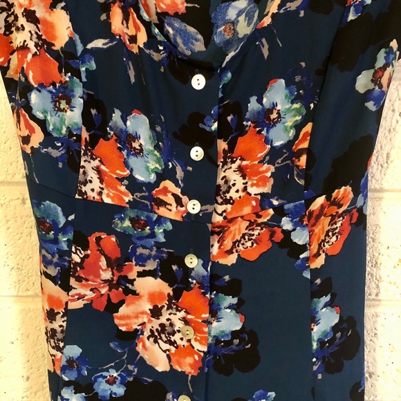Navy Flower dress, size medium - Picture 2 of 4